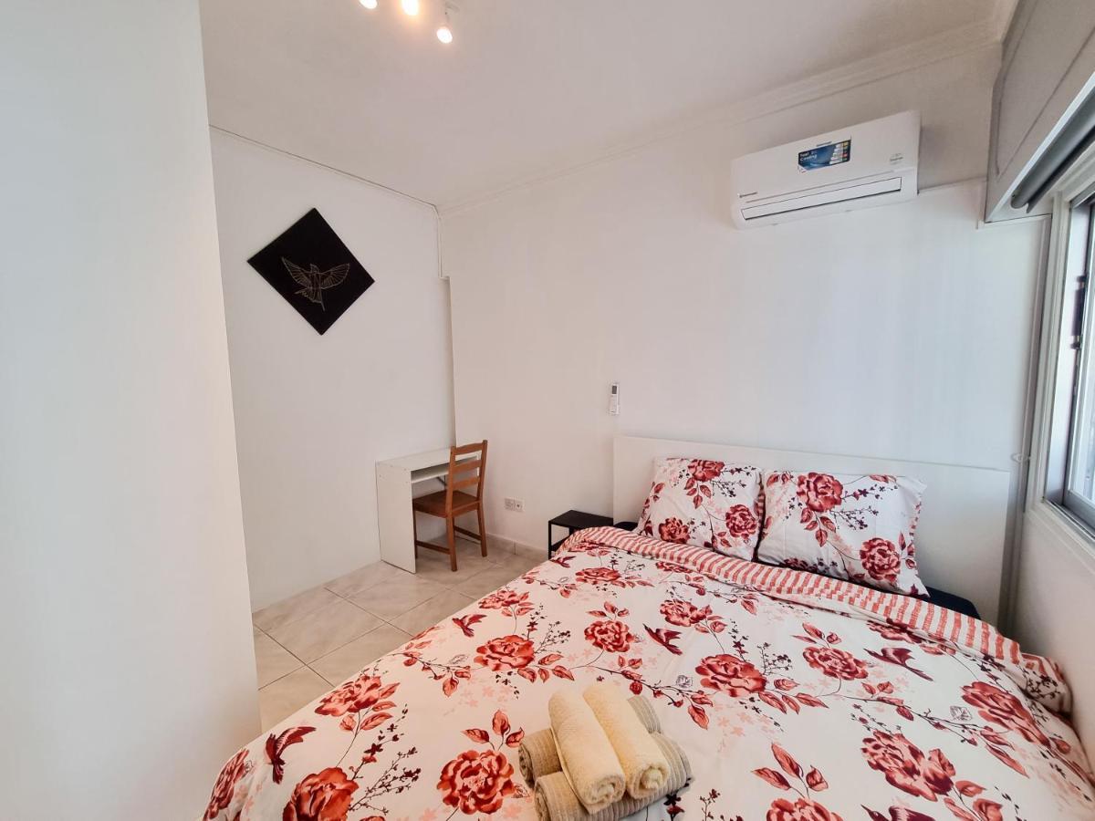 City View Rooms Larnaca Exterior photo