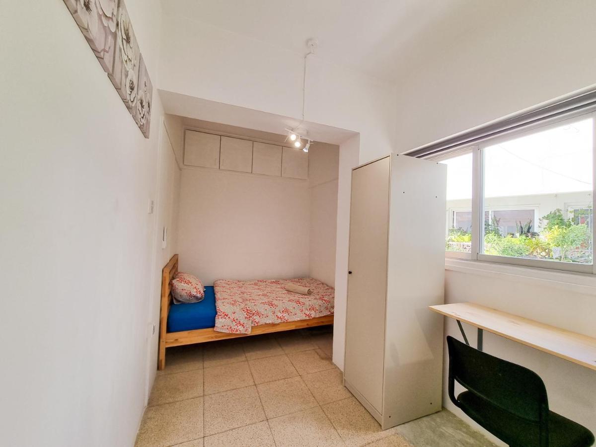 City View Rooms Larnaca Exterior photo