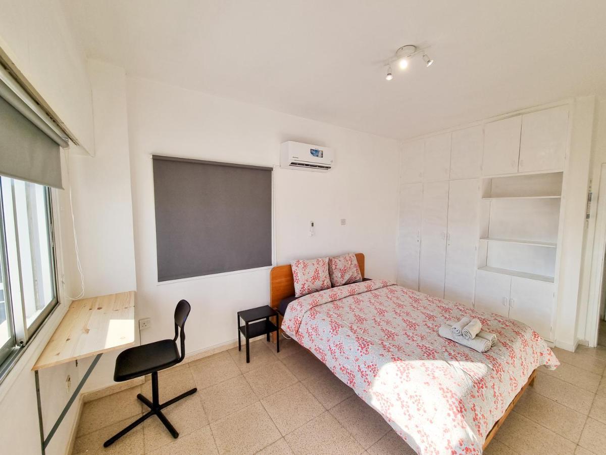 City View Rooms Larnaca Exterior photo